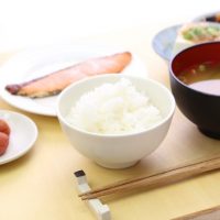 肌トラブルと食事